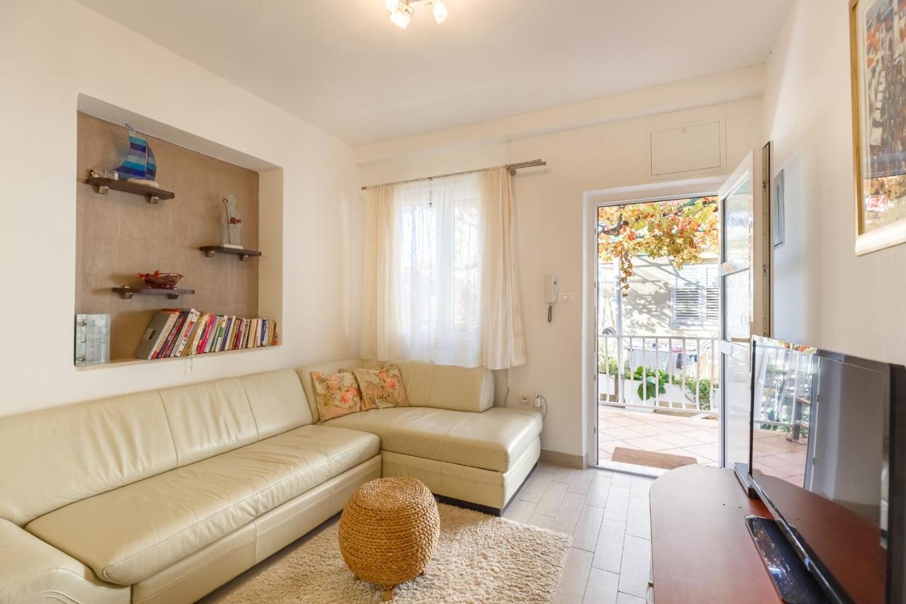 Regjo Apartment